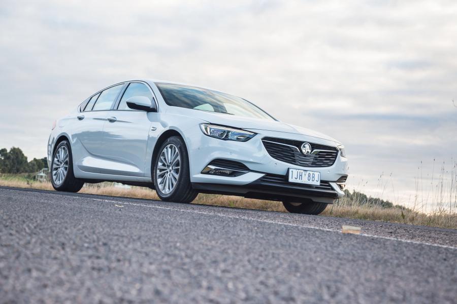  Holden Commodore Calais (ZB) 2018 года  (фото 4 из 37)